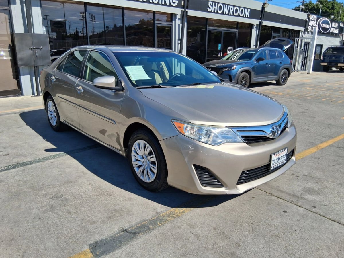 2014 Toyota Camry LE