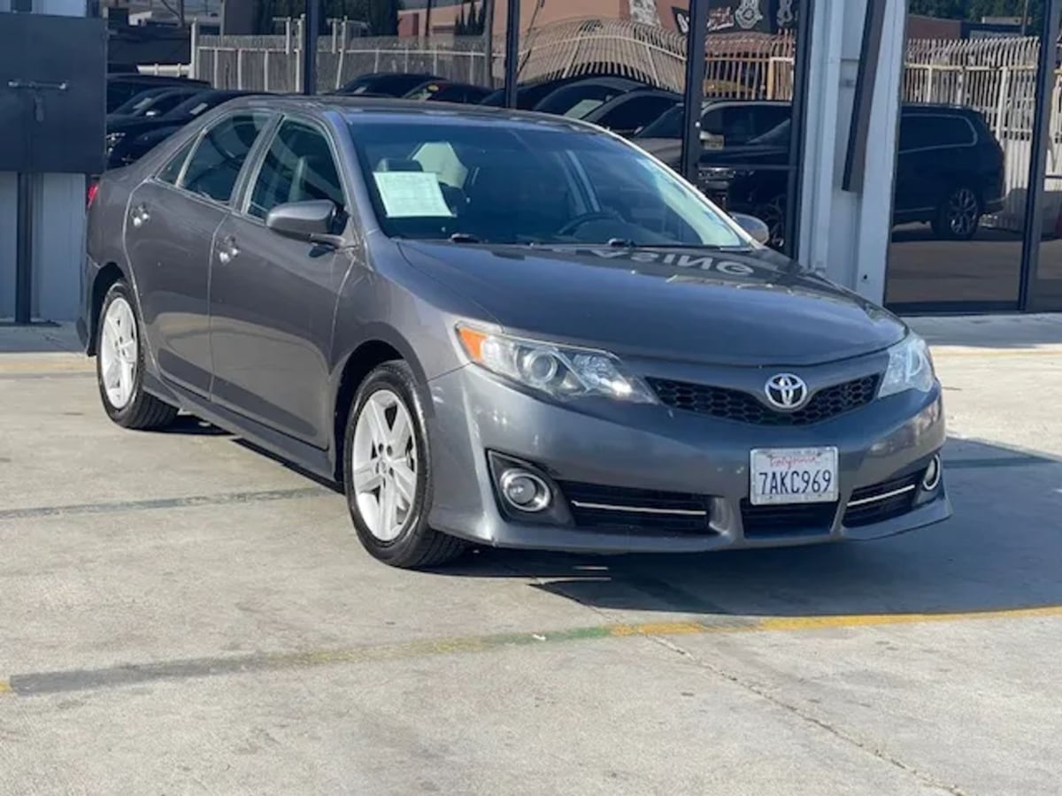 2013 Toyota Camry SE