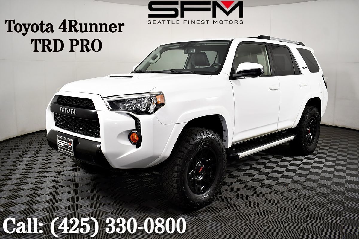 2016 Toyota 4Runner TRD Pro's photo