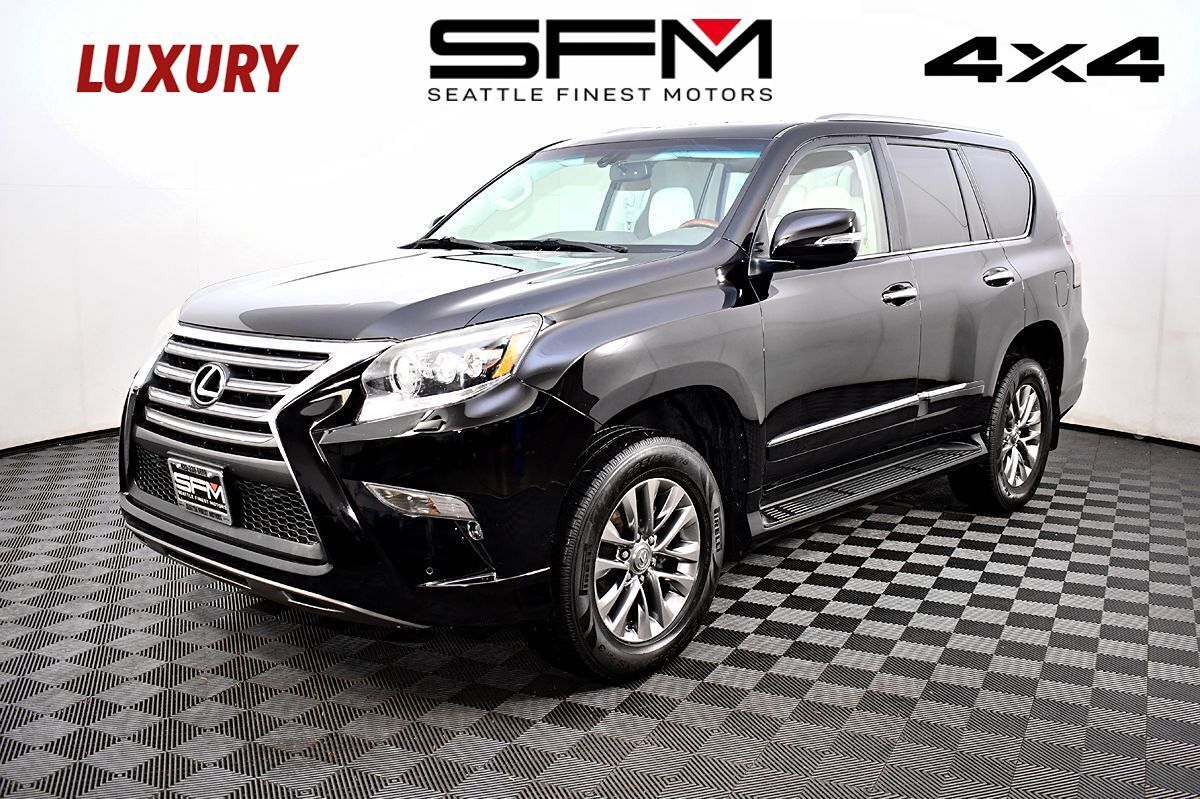 2016 Lexus GX Luxury's photo