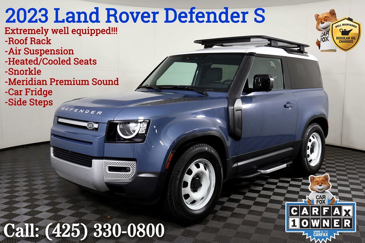 2023 Land Rover Defender S's photo
