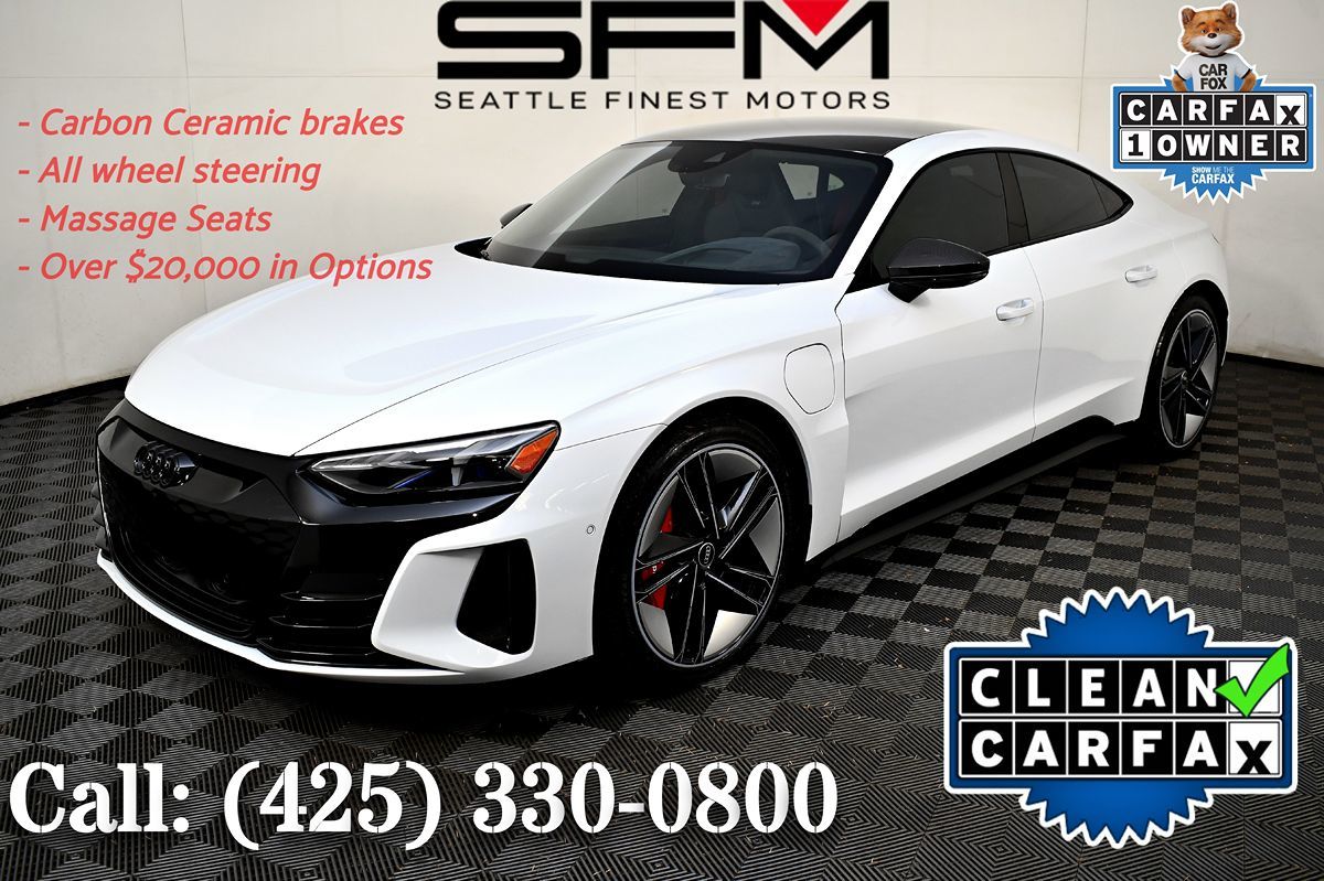 2022 Audi RS e-tron GT Base's photo