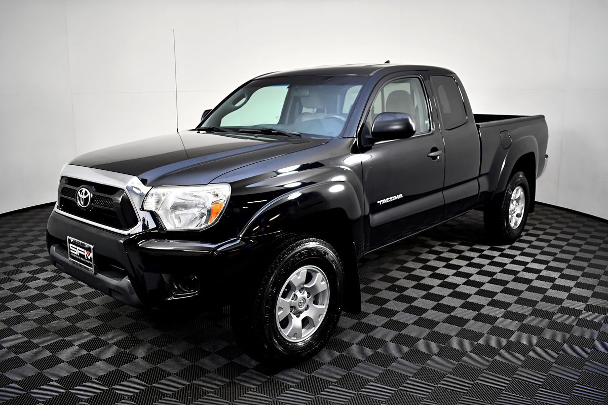 2015 Toyota Tacoma Base