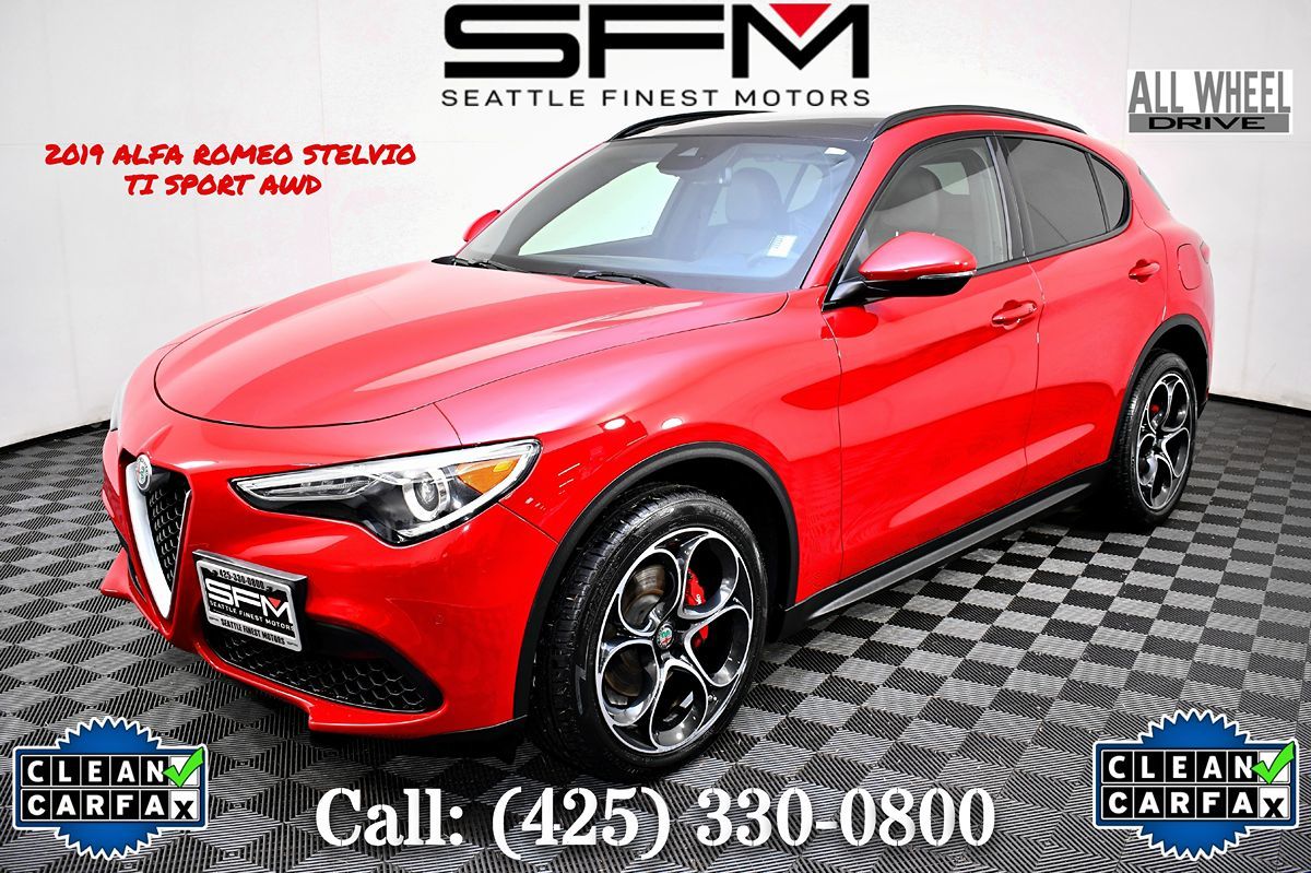 2019 Alfa Romeo Stelvio Ti Sport's photo
