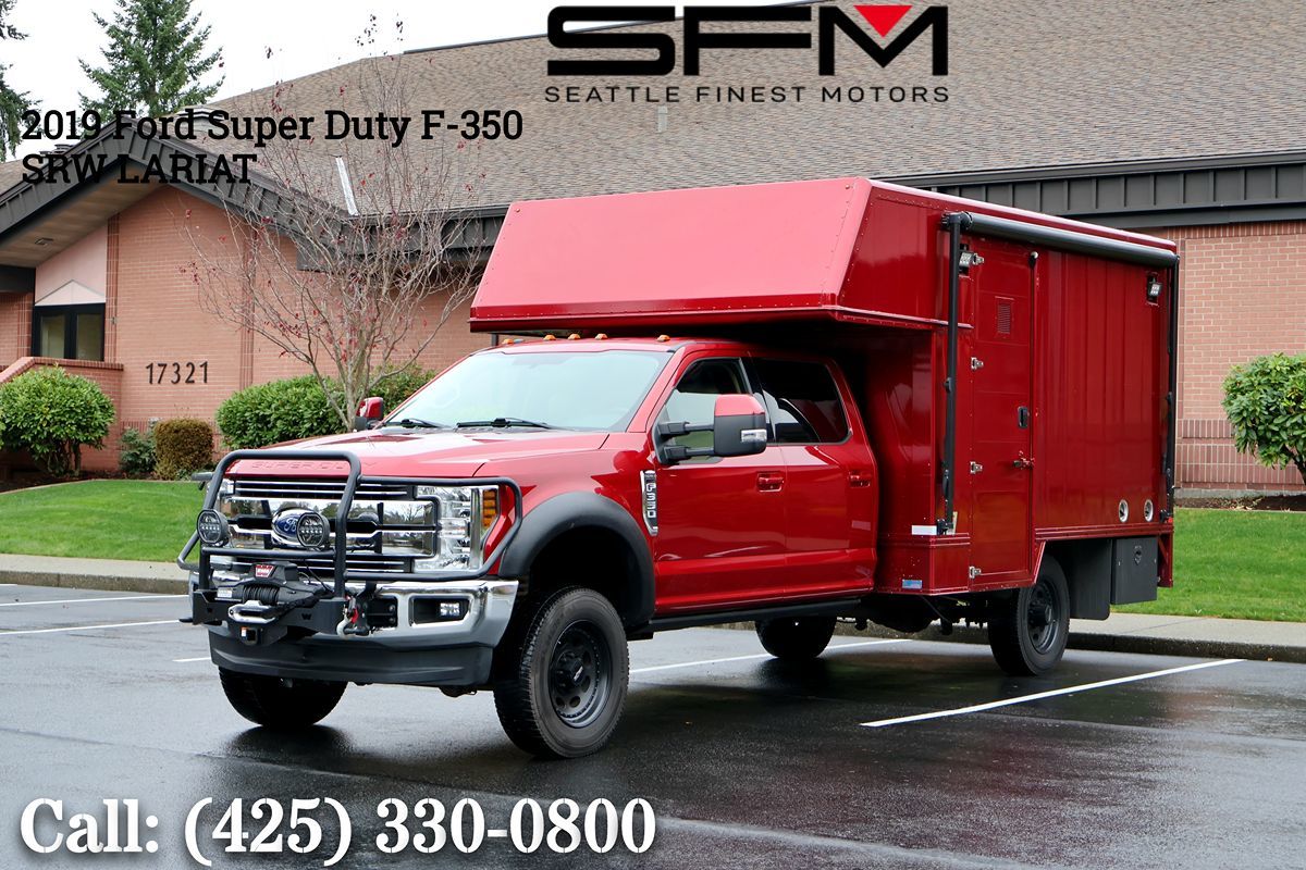 2019 Ford F-350 Super Duty Chassis Cab Lariat's photo