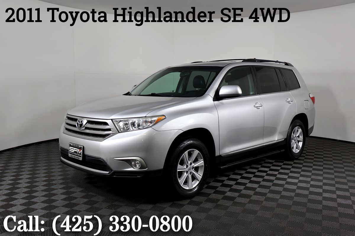 2011 Toyota Highlander SE