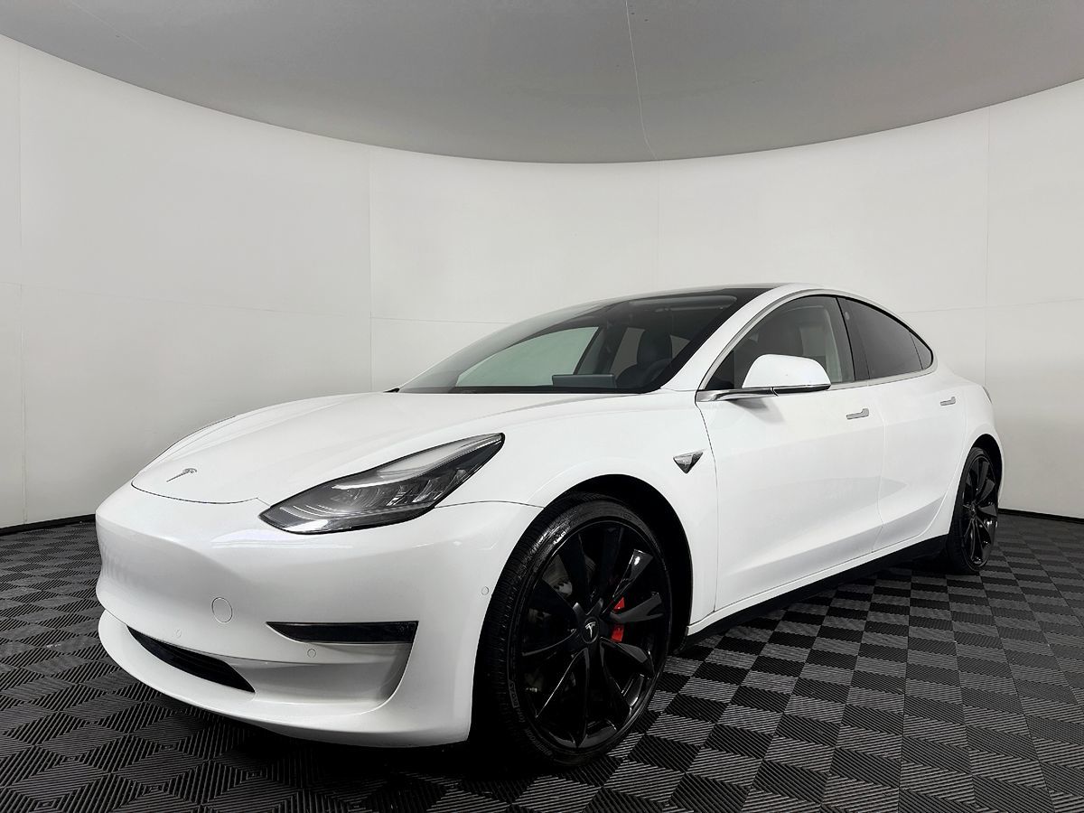2020 Tesla Model 3