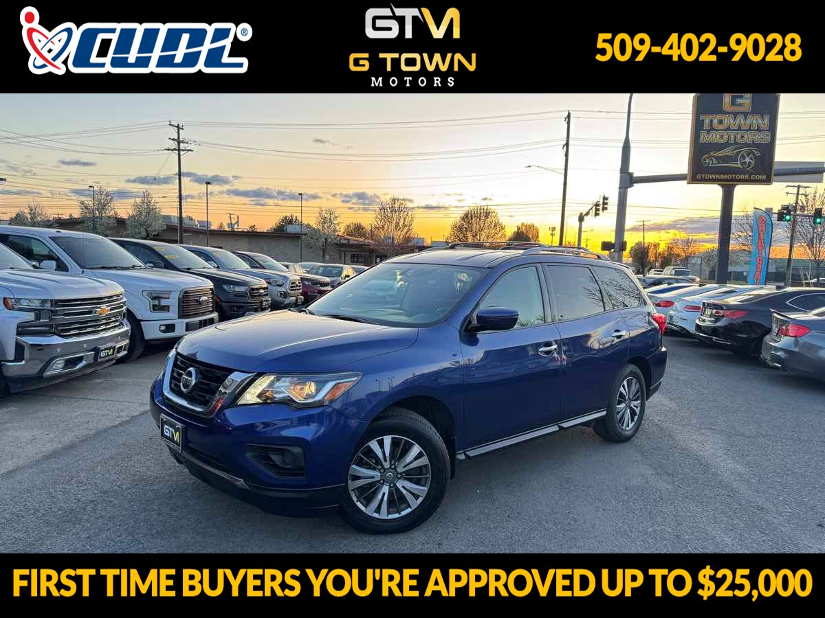 2020 Nissan Pathfinder S's photo