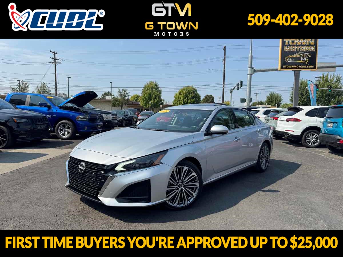 2023 Nissan Altima SL's photo