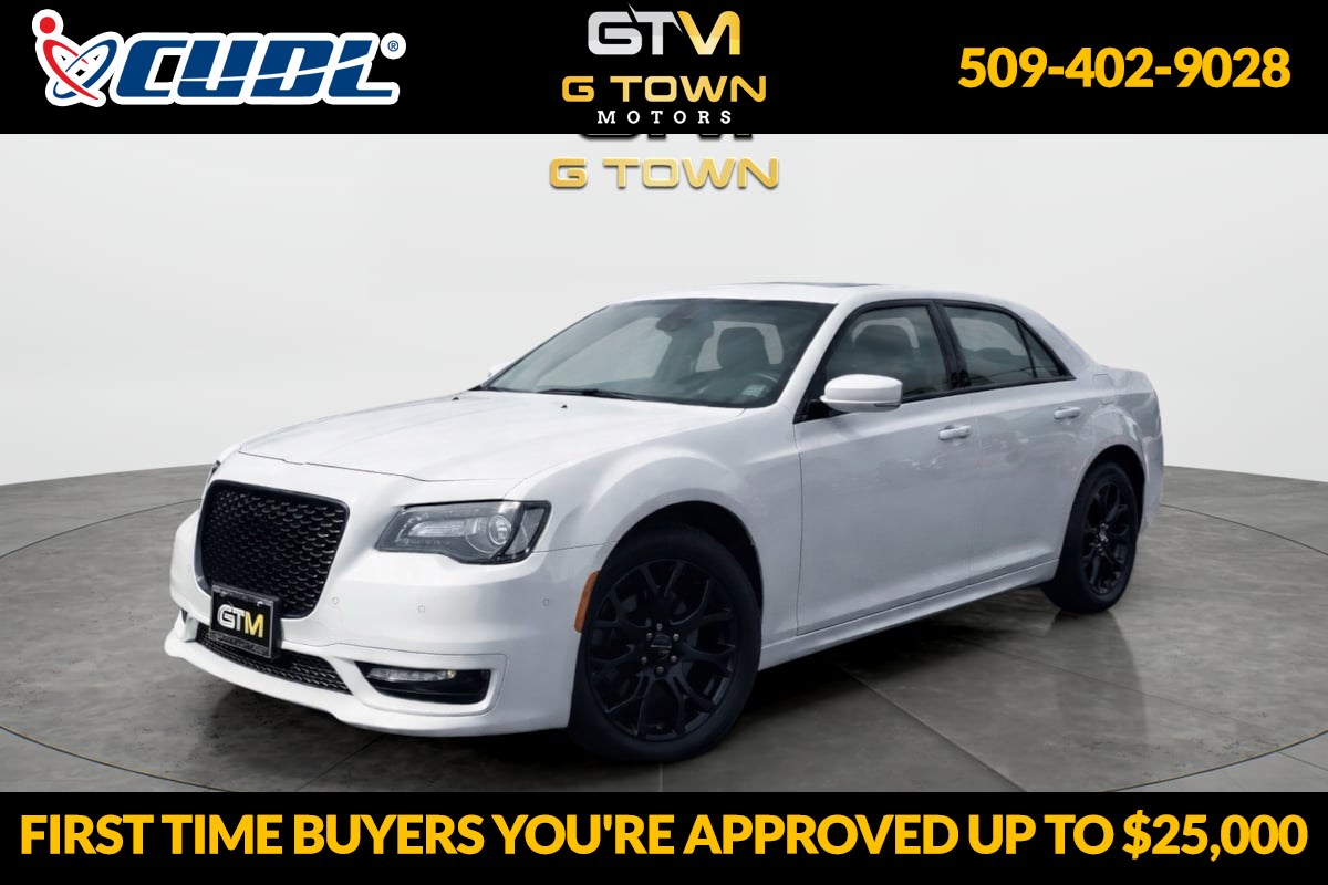 2022 Chrysler 300 Touring L