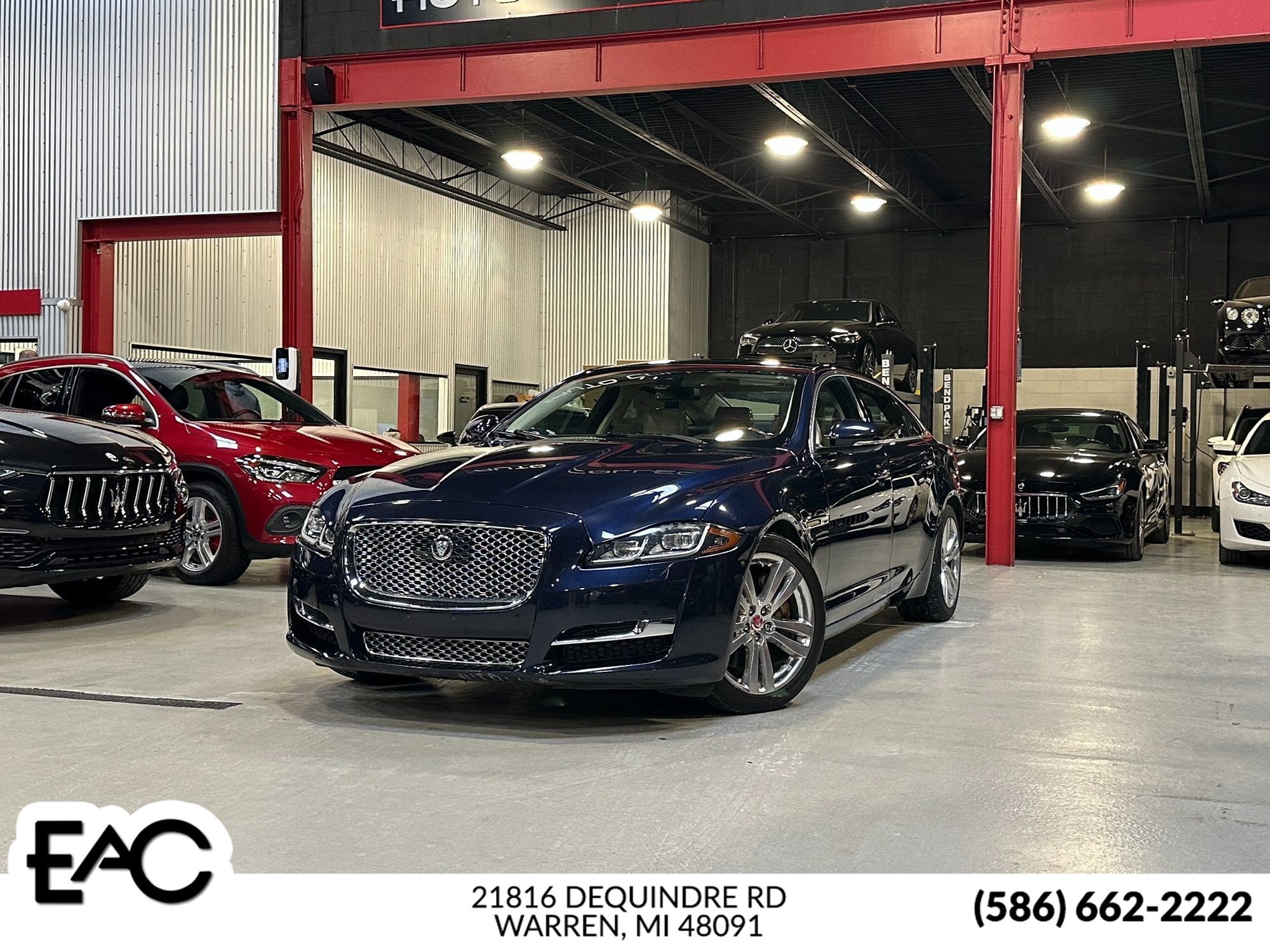 2017 Jaguar XJ Portfolio's photo