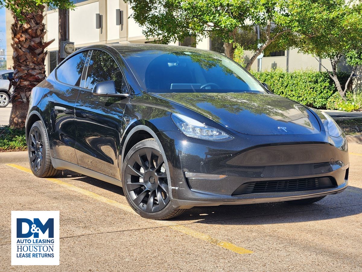 2022 Tesla Model Y Long Range's photo