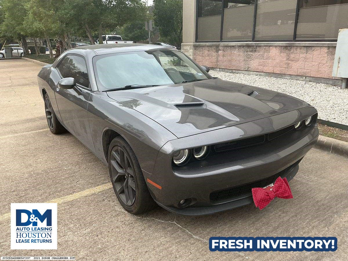 2021 Dodge Challenger SXT's photo
