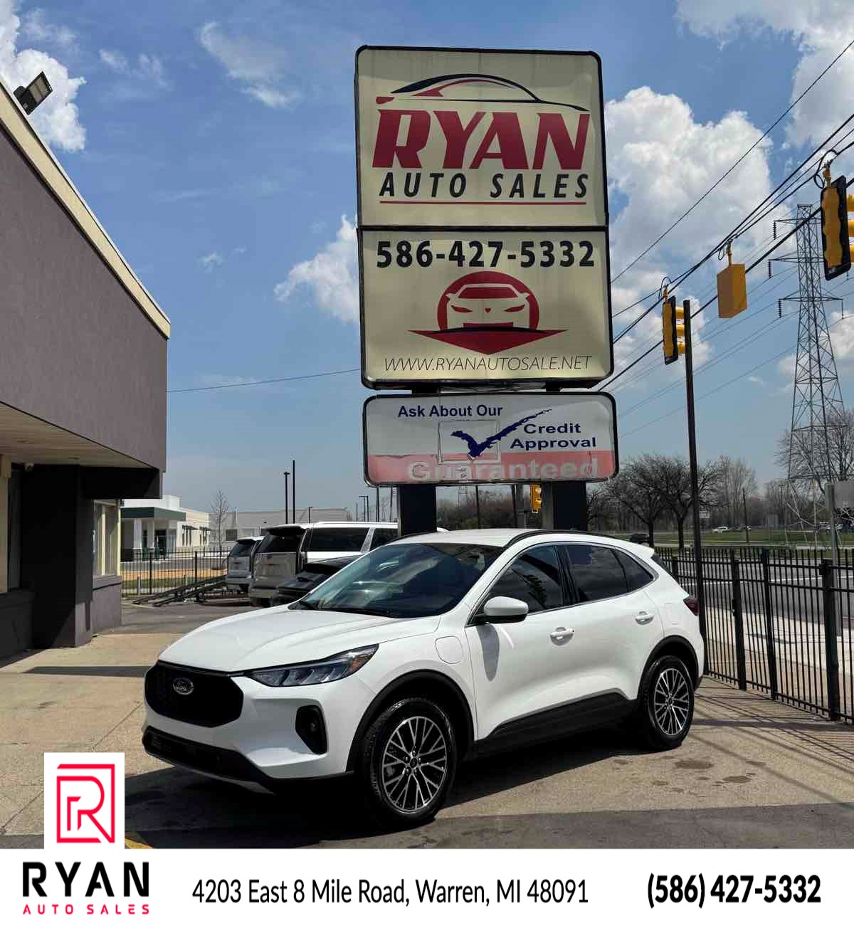 2025 Ford Escape PHEV's photo