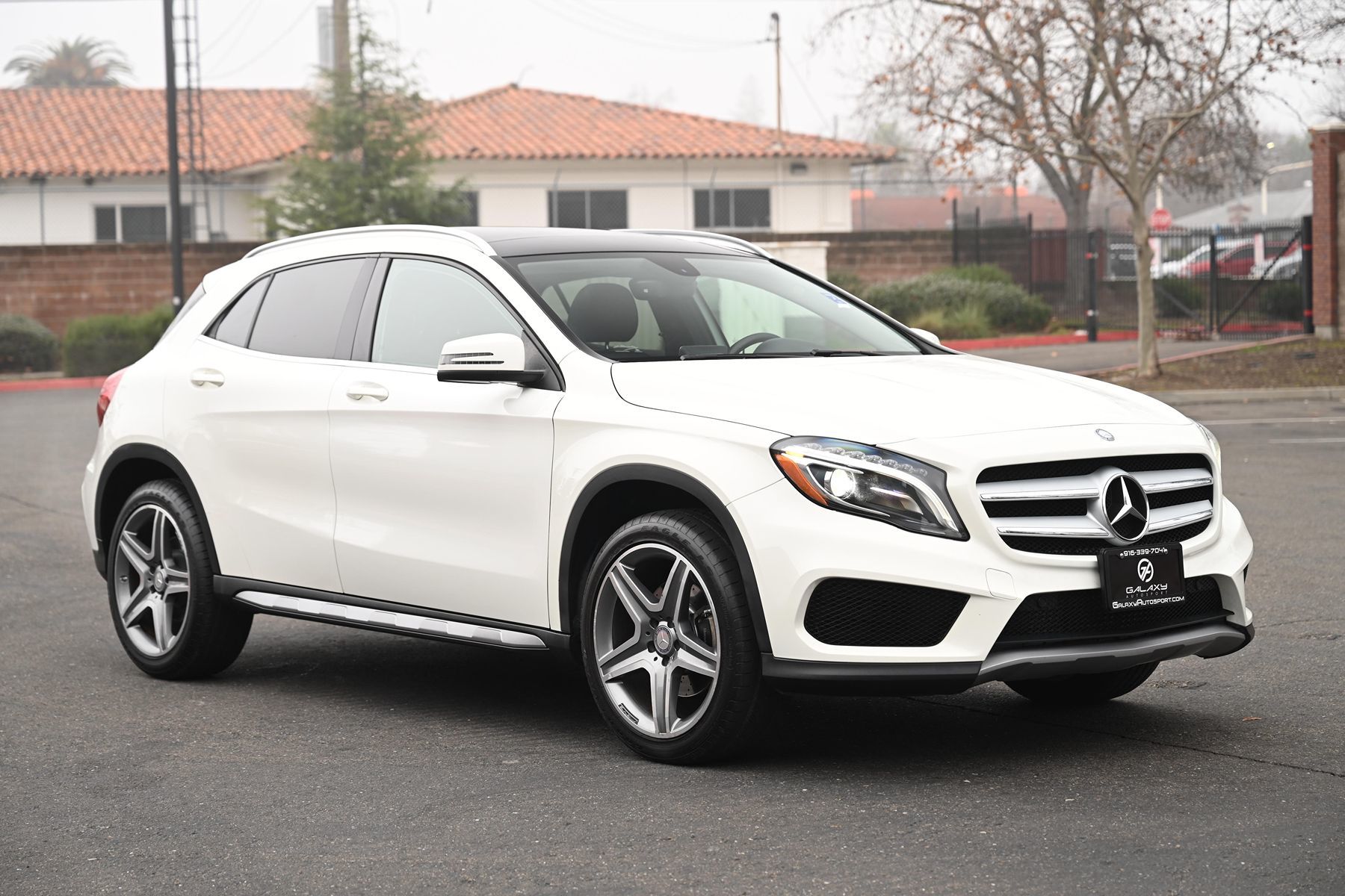 2015 Mercedes-Benz GLA-Class GLA250's photo