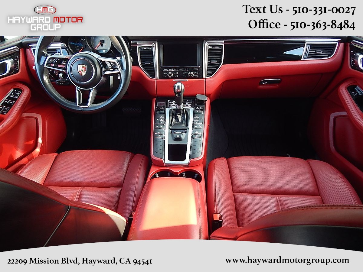 2015 Porsche Macan S's photo