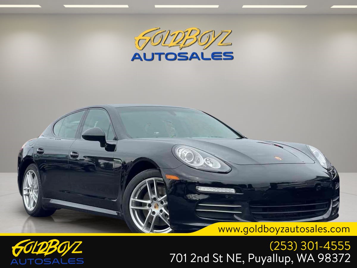 2016 Porsche Panamera Base