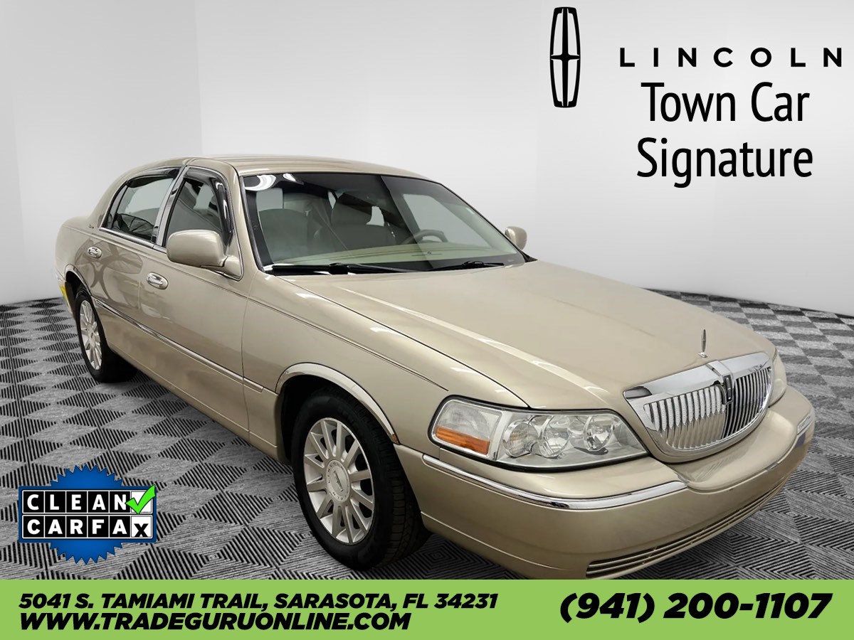 2006 Lincoln Town Car Signature