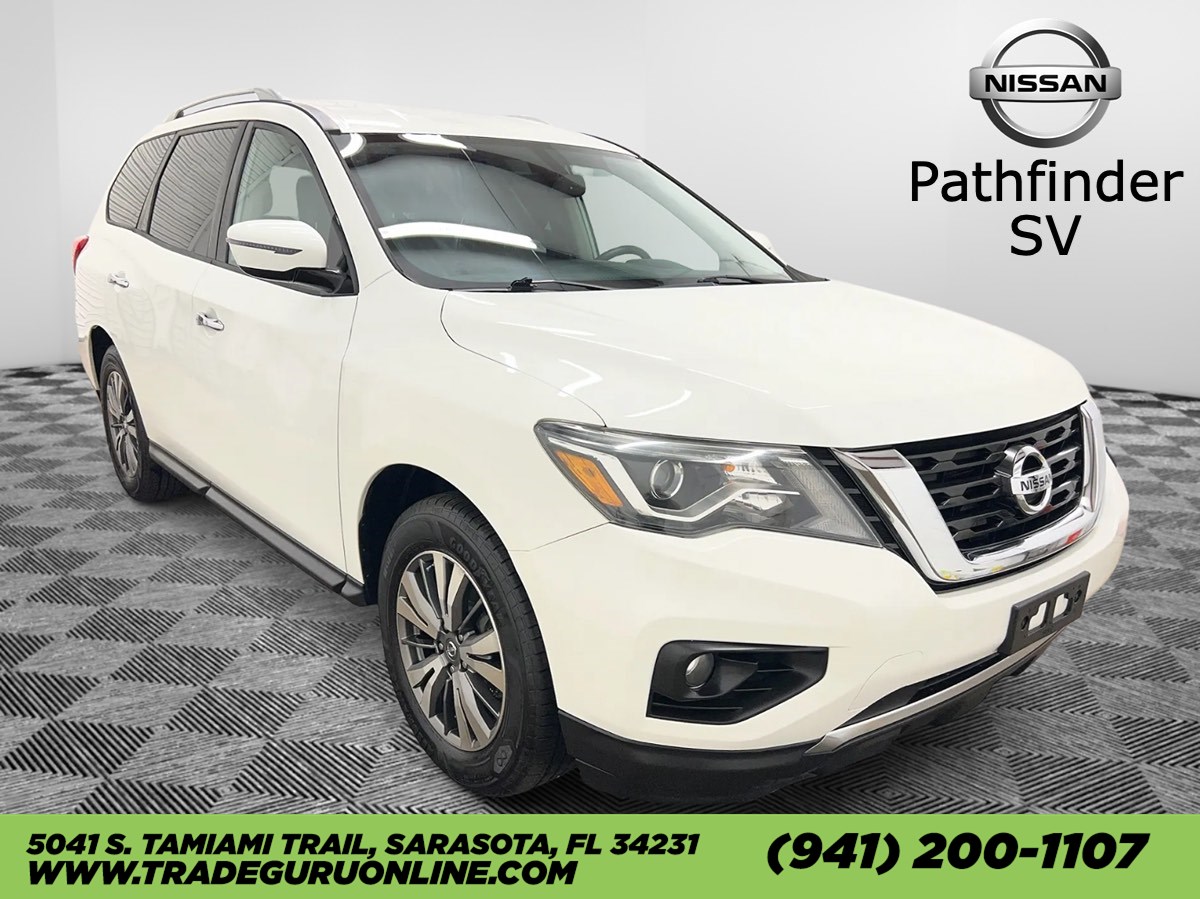2017 Nissan Pathfinder SV