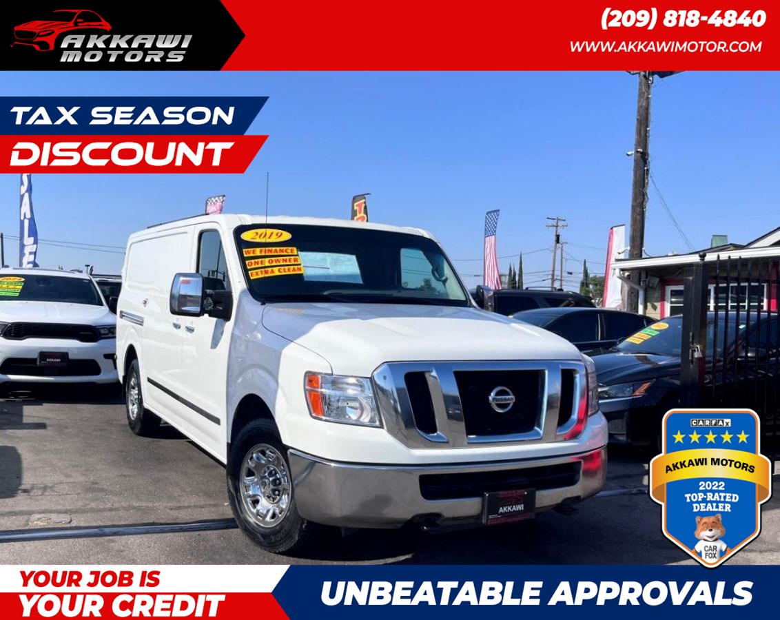 2019 Nissan NV Cargo SL's photo