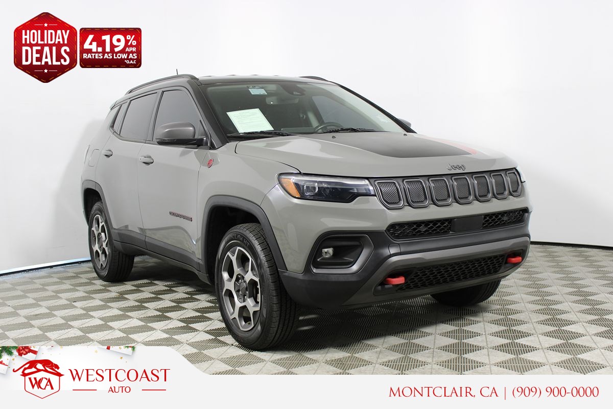 2022 Jeep Compass Trailhawk's photo