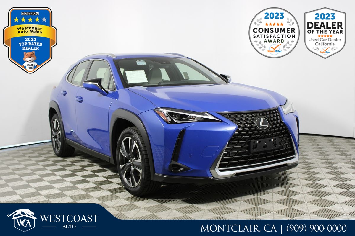 2022 Lexus UX 200's photo