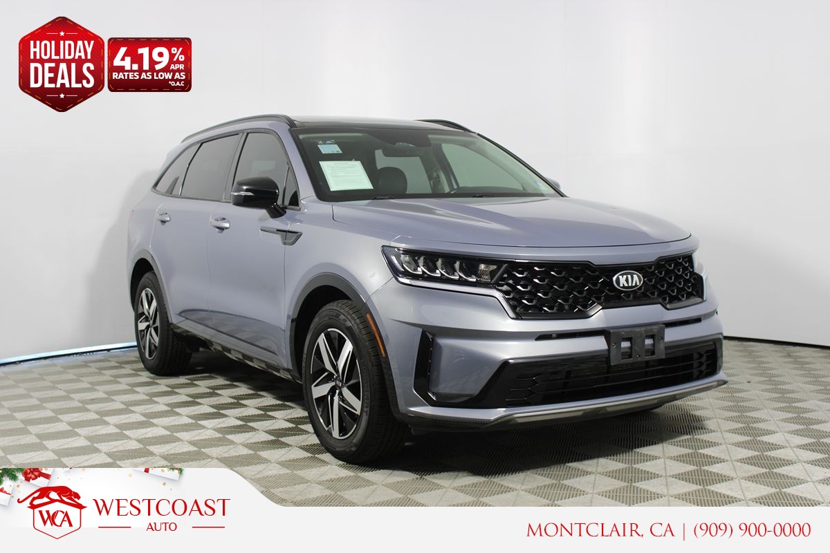 2021 Kia Sorento S's photo