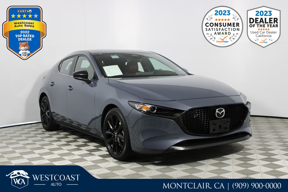 2024 Mazda Mazda3 Carbon Edition's photo