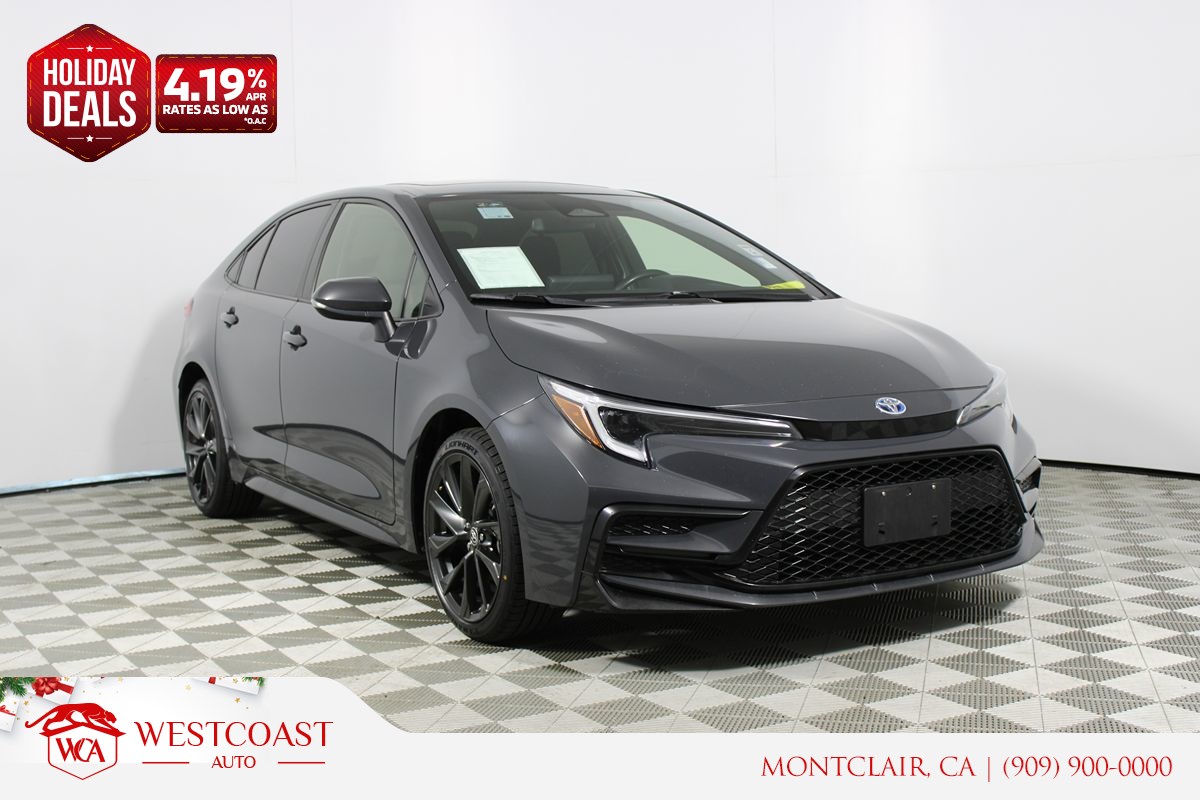 2023 Toyota Corolla SE's photo