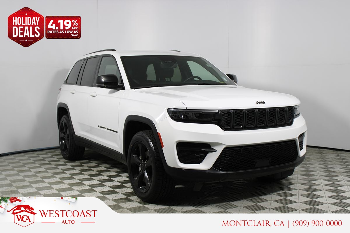 2022 Jeep Grand Cherokee Altitude's photo