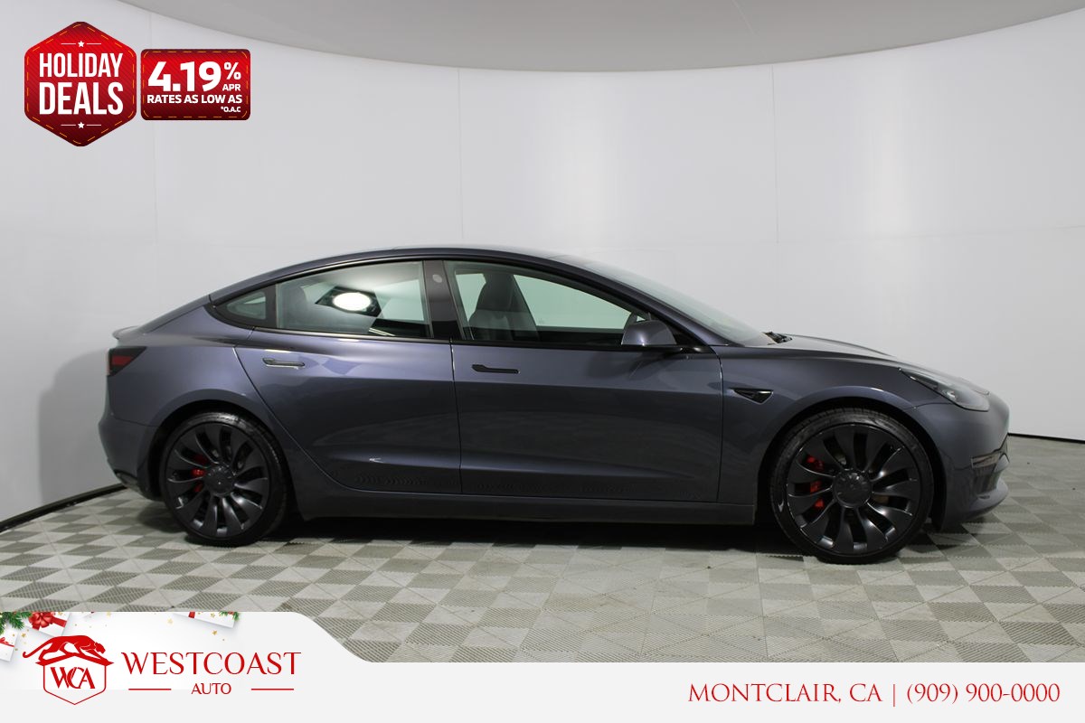 2023 Tesla Model 3 Performance's photo