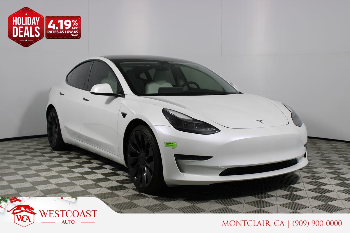 2023 Tesla Model 3 Performance's photo