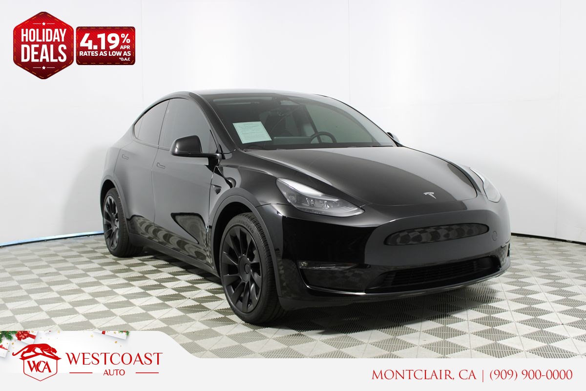 2024 Tesla Model Y Long Range's photo