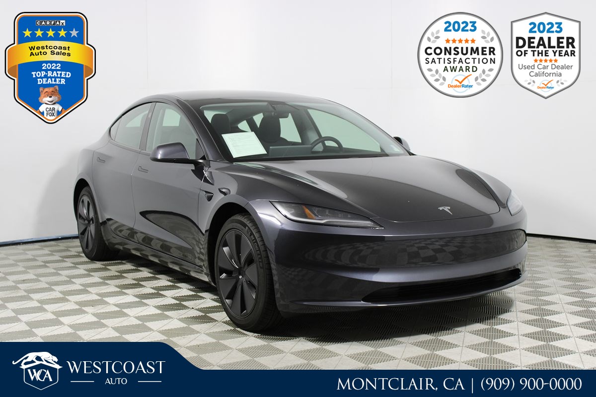 2025 Tesla Model 3 Performance's photo