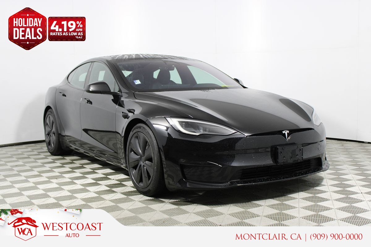 2022 Tesla Model S Plaid's photo