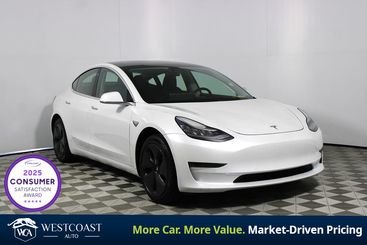 2020 Tesla Model 3 Standard Range Plus's photo