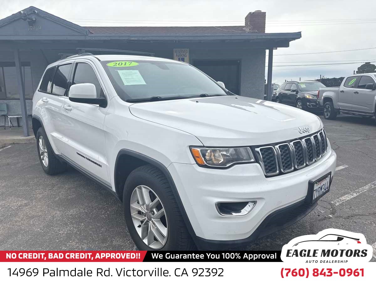 2017 Jeep Grand Cherokee Laredo E's photo