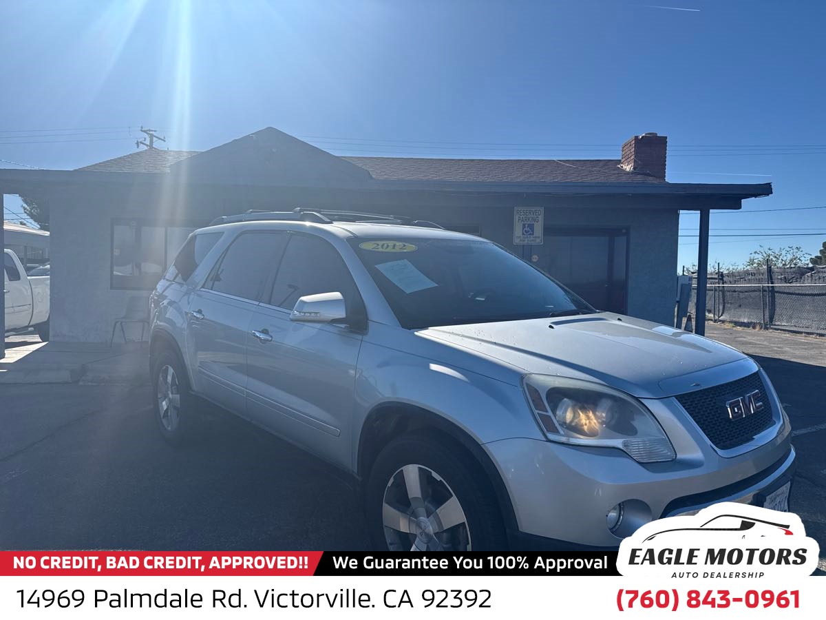 2012 GMC Acadia SLT2's photo