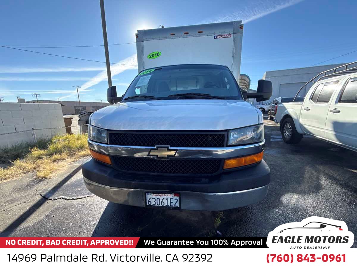 2016 Chevrolet Express Cutaway Base