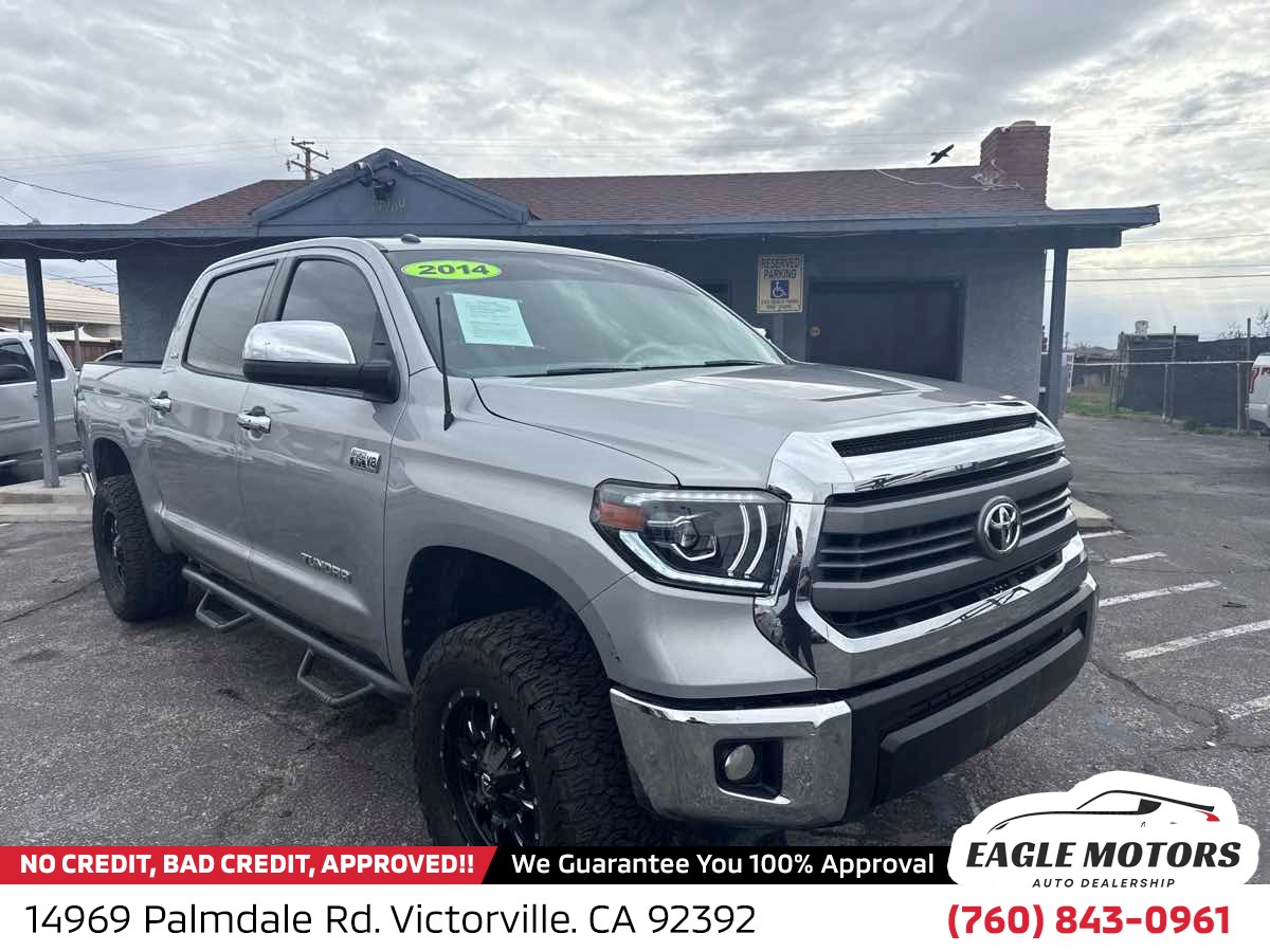 2014 Toyota Tundra SR5's photo