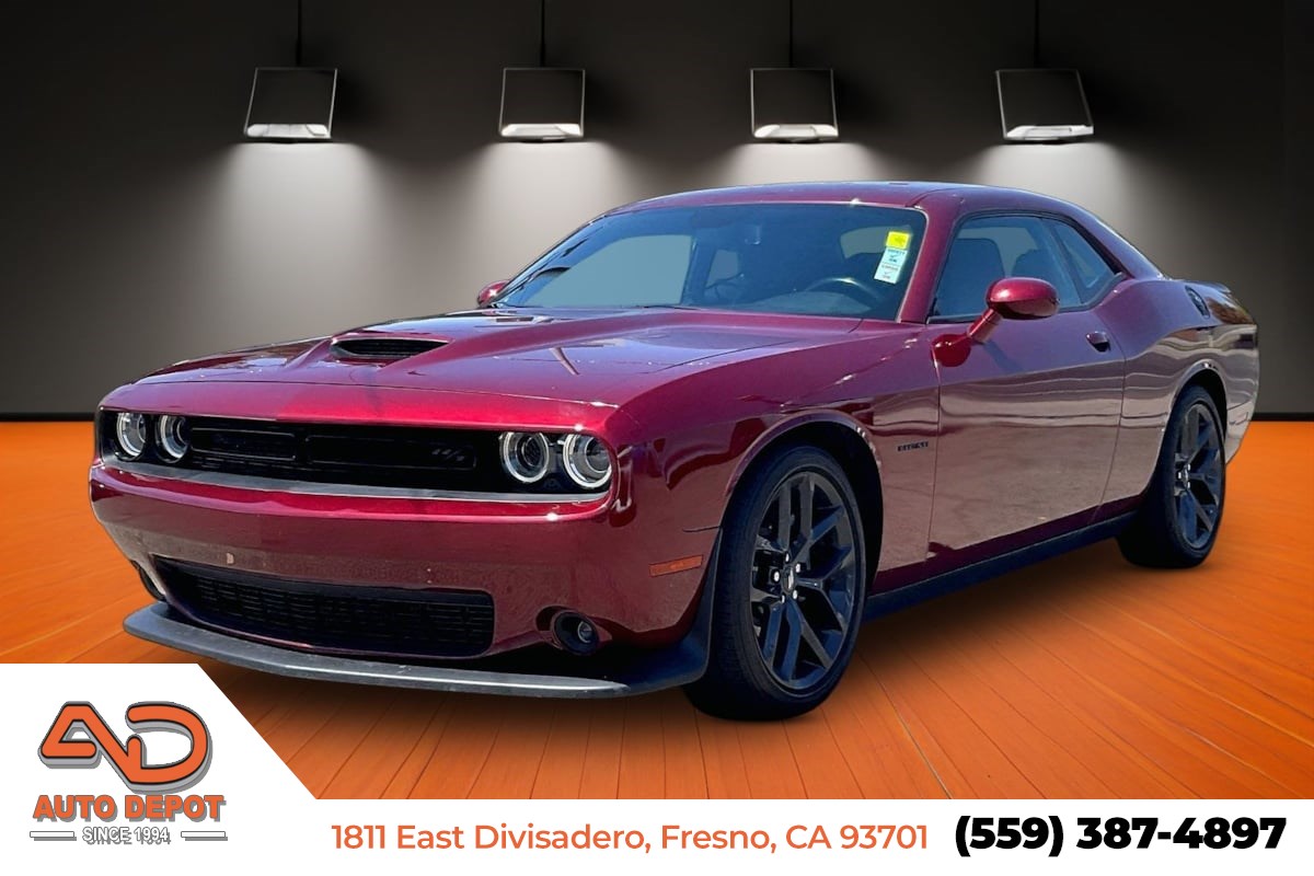2020 Dodge Challenger R/T's photo