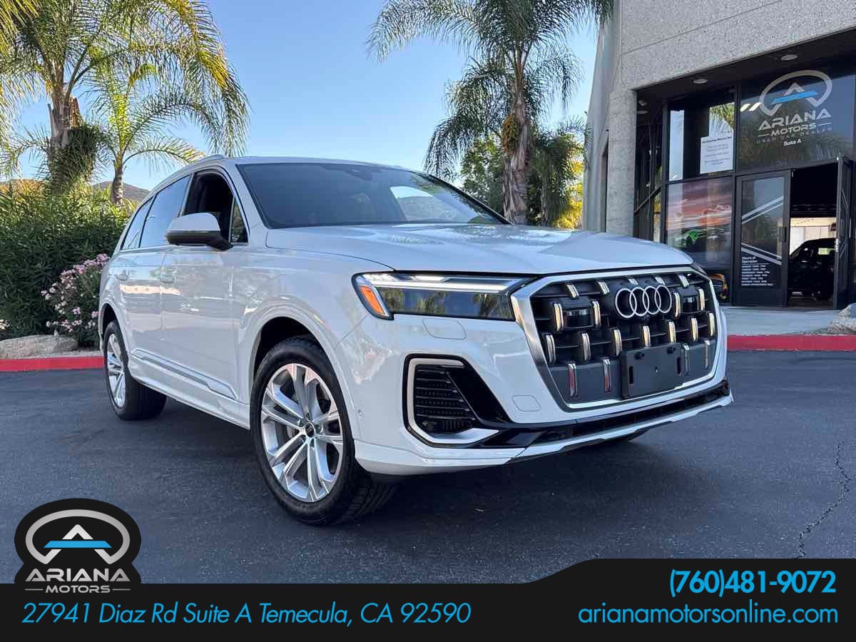 2025 Audi Q7 Premium Plus's photo