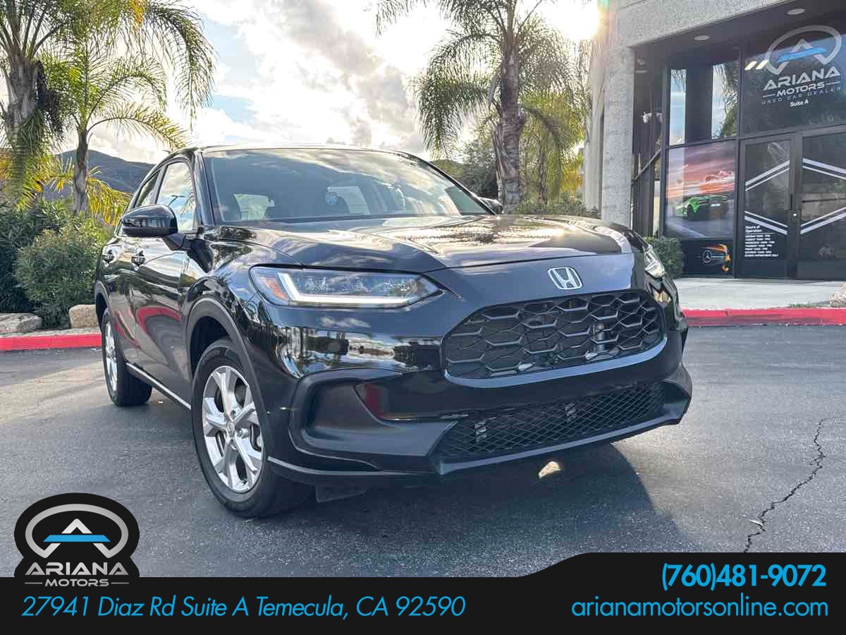 2025 Honda HR-V LX's photo