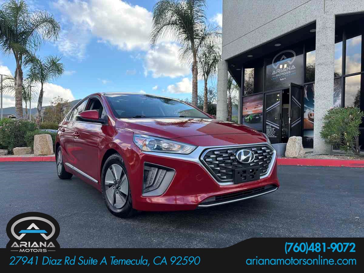2022 Hyundai Ioniq SE