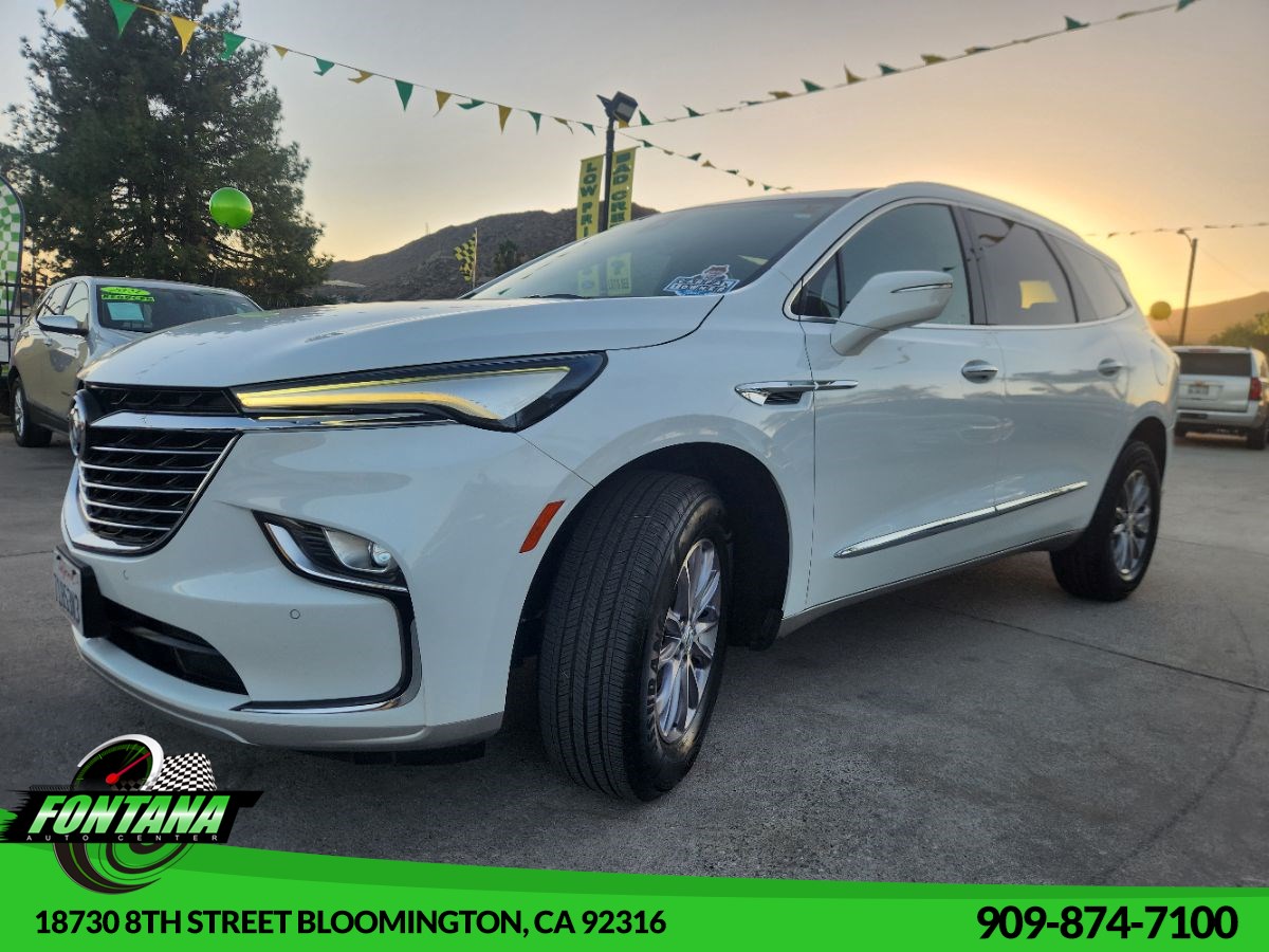 2022 Buick Enclave Essence