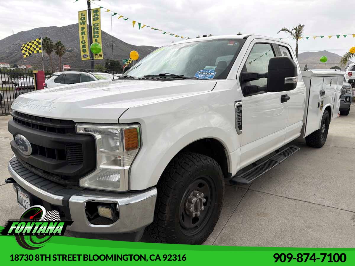 2020 Ford F-350 Super Duty Chassis Cab XL's photo