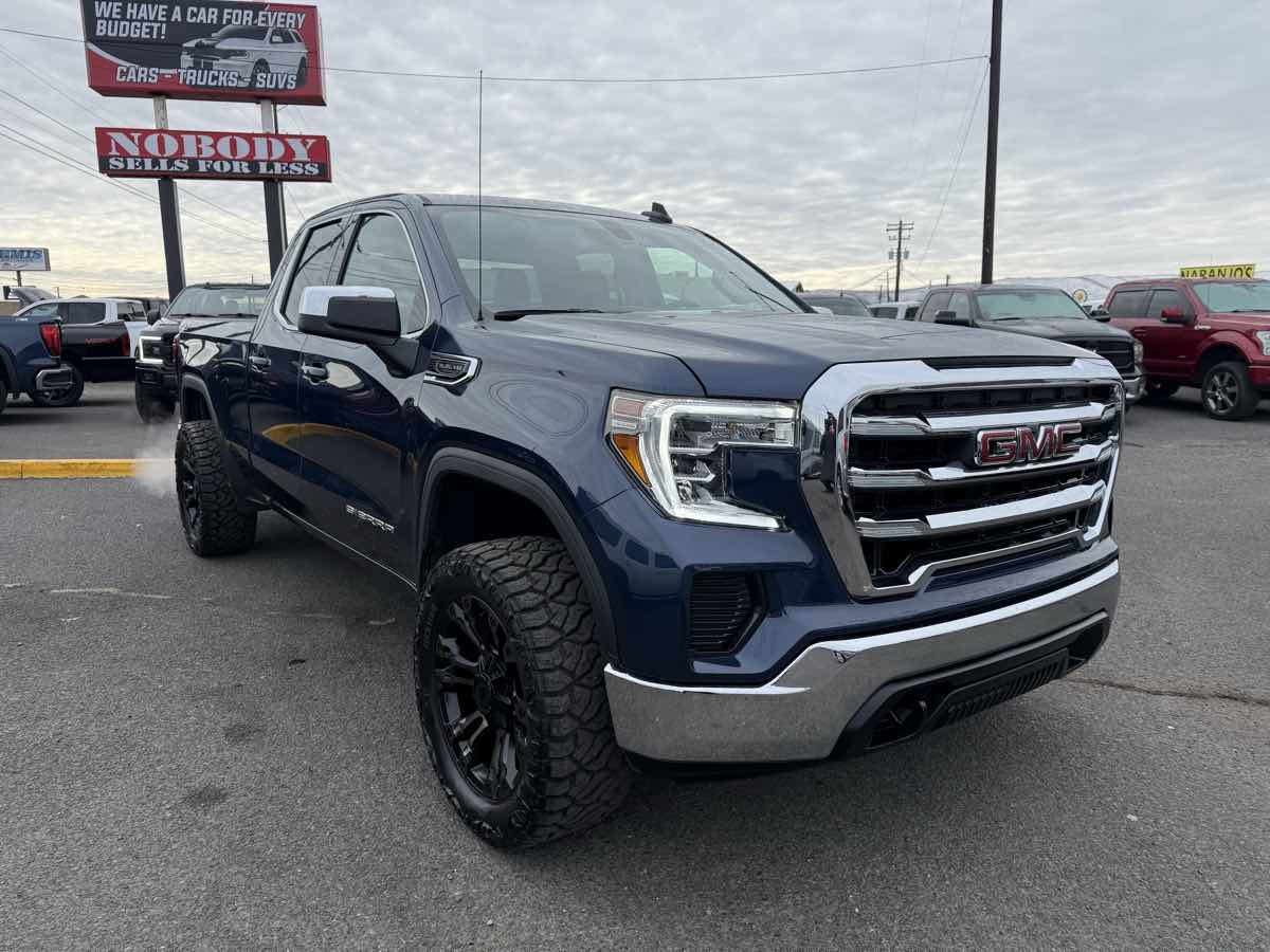 2022 GMC Sierra 1500 Limited SLE's photo