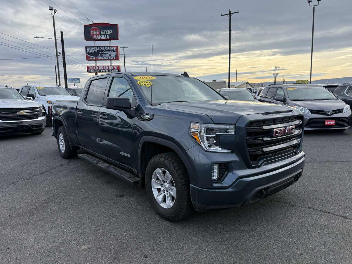2019 GMC Sierra SLE's photo