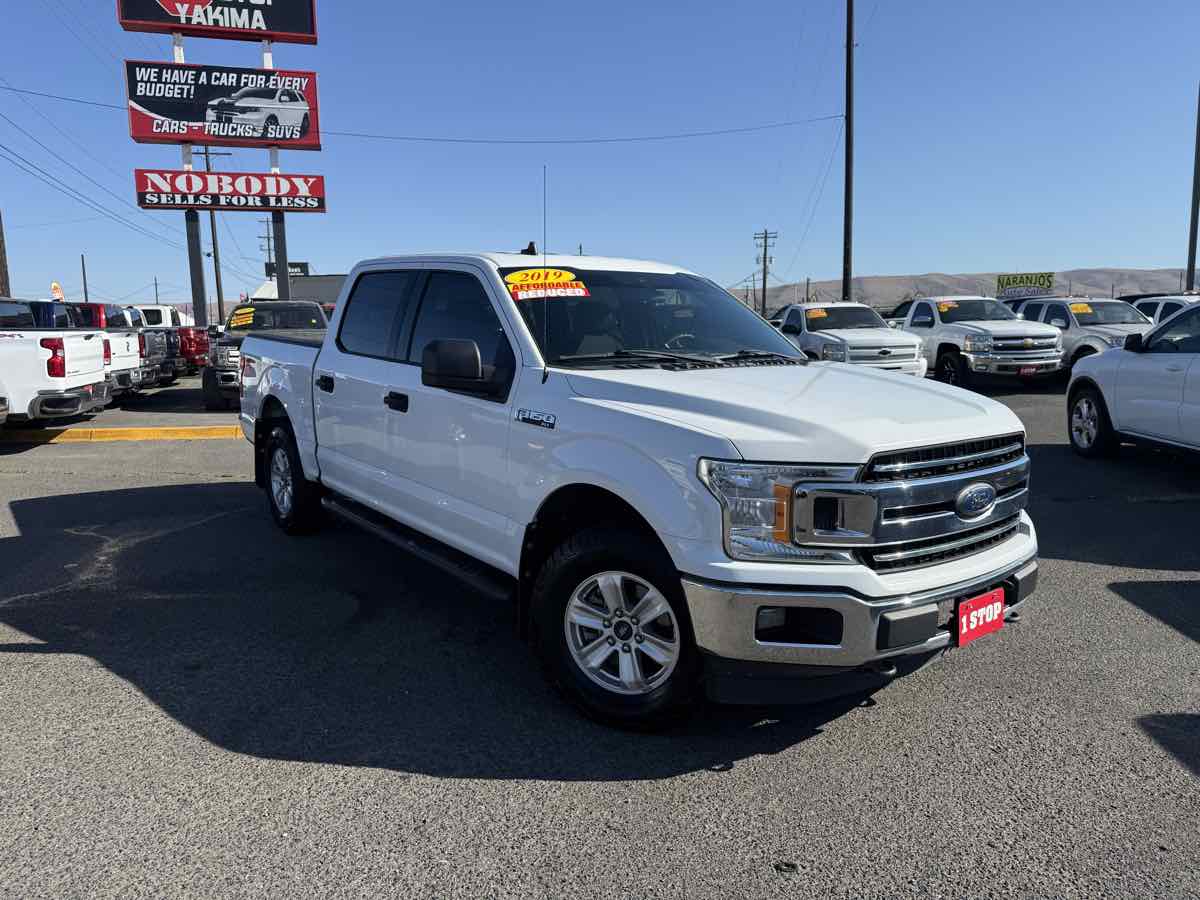 2019 Ford F-150 XLT's photo
