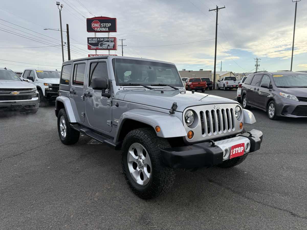 2013 Jeep Wrangler Unlimited Sahara